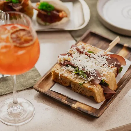 Elysia Boutique Hotel