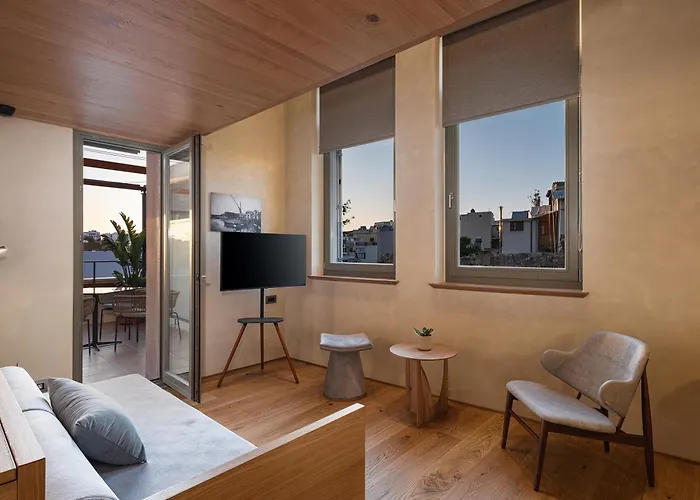 Elysia Boutique Hotel 5*