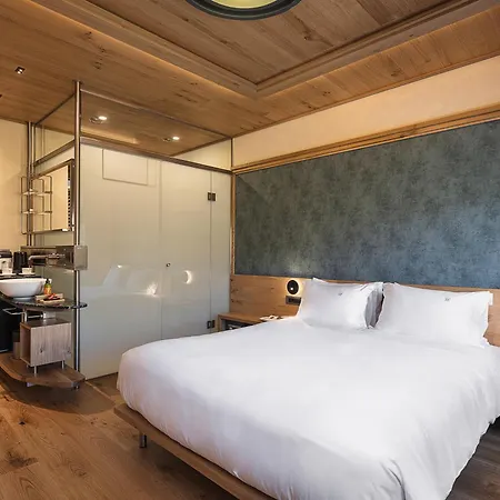 Elysia Boutique 5*